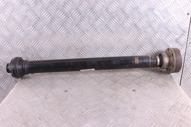Вал карданный к переднему мосту 7L8521101C VAG