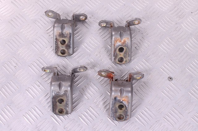 Петля передней двери, правой 80400JK00A NISSAN