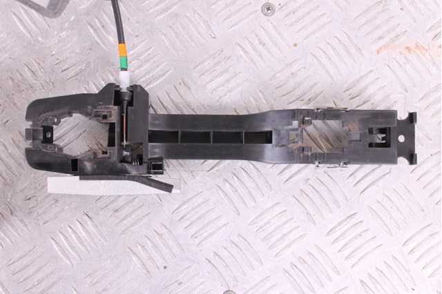 Замок двери водителя 805015NA0A NISSAN
