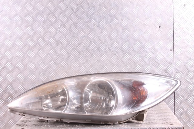 Фара основная левая 8115006180 TOYOTA