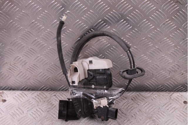 HYUNDAI 813214C000 в наличии Кривой Рог