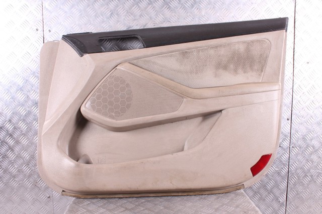 823702T000 HYUNDAI купить в Сумы