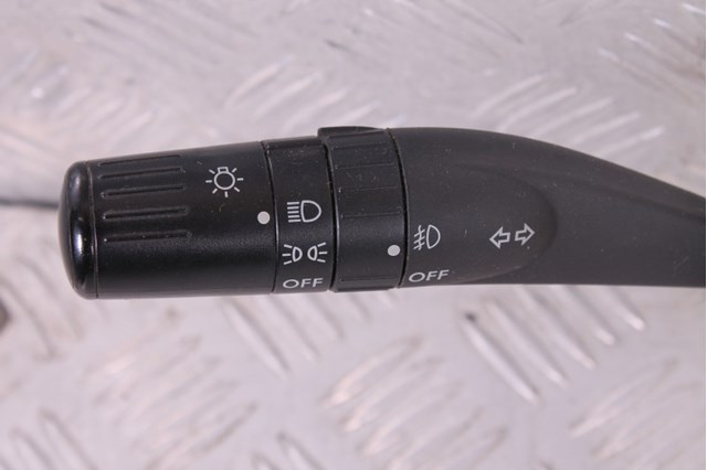 83119FG000 SUBARU Переключатель подрулевой, центральная часть купить в Сумы