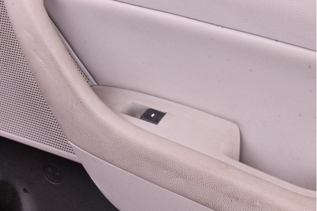 83306C2000TGG HYUNDAI купить в Житомир