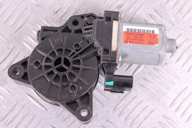 83460D7000 HYUNDAI Мотор стеклоподъемника двери задней правой купить в Полтава