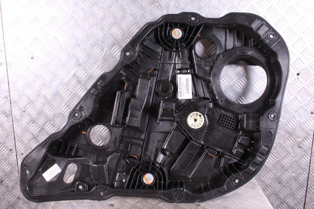Стеклоподъемник задней правой двери 83481D5000 HYUNDAI