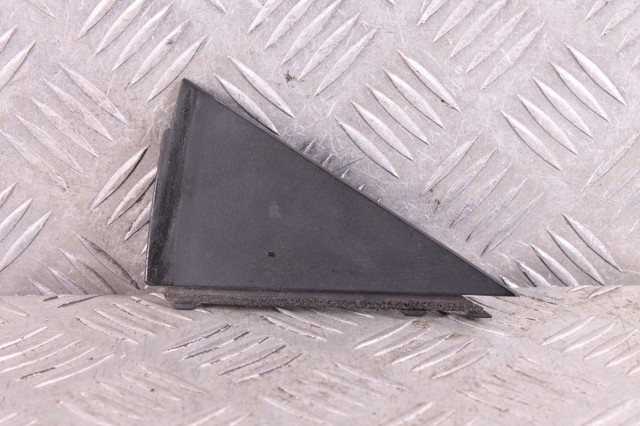 838302L000 HYUNDAI купить в Житомир