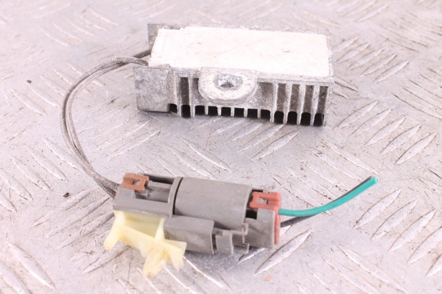 84057AJ000 SUBARU купить в Тернополь