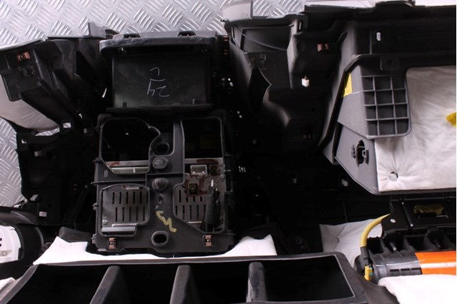 847103Q000RY HYUNDAI Торпедо купить в Павлоград