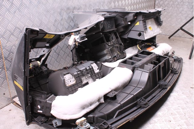 HYUNDAI 847103Q000RY Торпедо в наличии Полтава