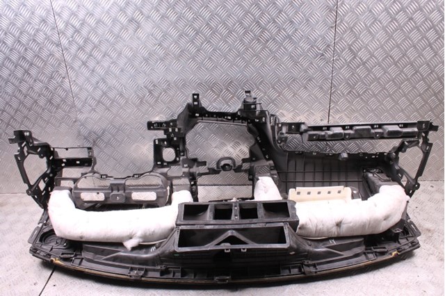 847104C000VA HYUNDAI Торпедо купить в Кривой Рог