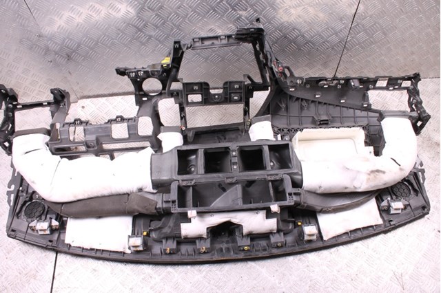 84710C2000TRY HYUNDAI Торпедо купить в Тернополь