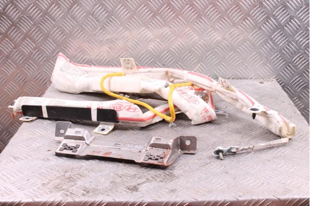 HYUNDAI 850203Q000 Подушка безопасности (AIRBAG) шторка боковая правая в наличии Черновцы
