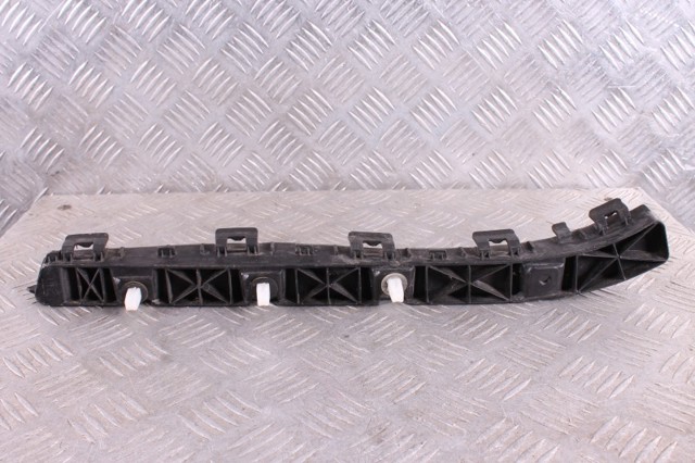 Кронштейн бампера заднего, правый 866143X000 HYUNDAI