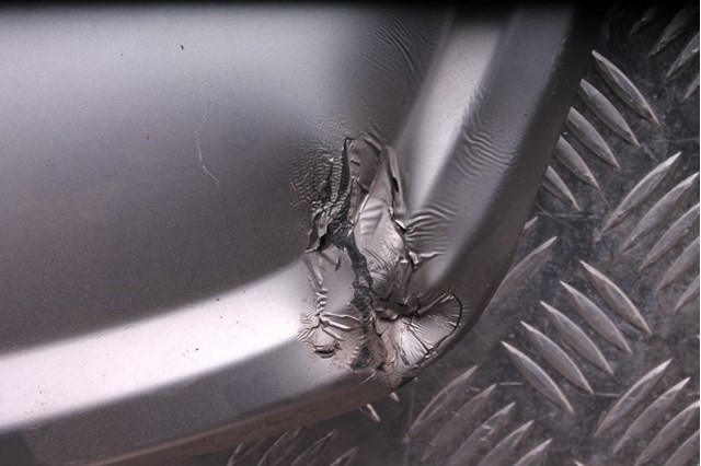 866652W000 HYUNDAI Накладка бампера заднего купить в Ирпень