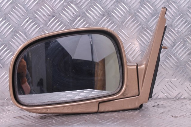 Зеркало левое 8761026601 HYUNDAI