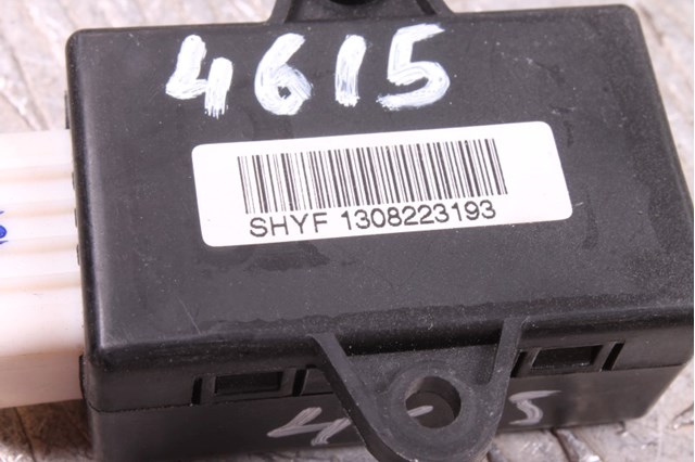 881913S000 HYUNDAI купить в Украина
