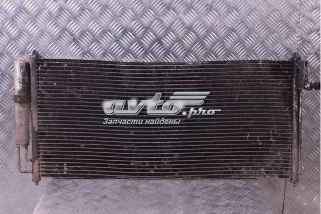 Конденсатор кондиционера 8846053030 TOYOTA