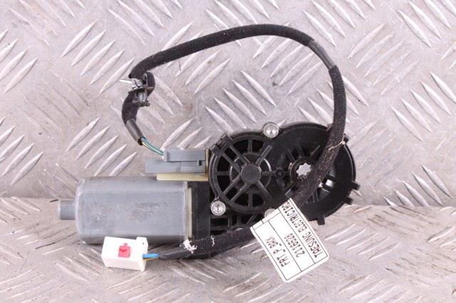 885843S000 HYUNDAI купить в Николаев