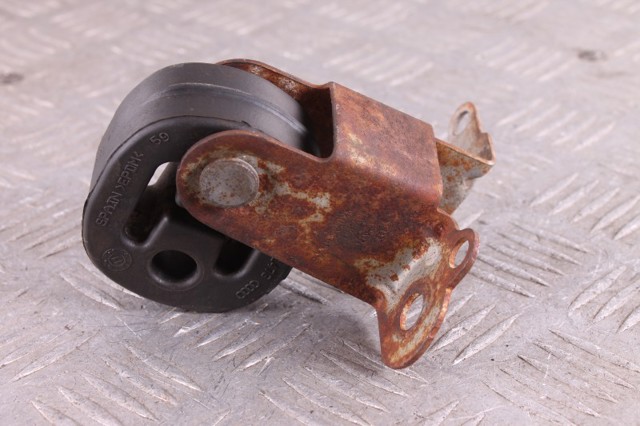 Крепление глушителя Фольксваген Пассат B6