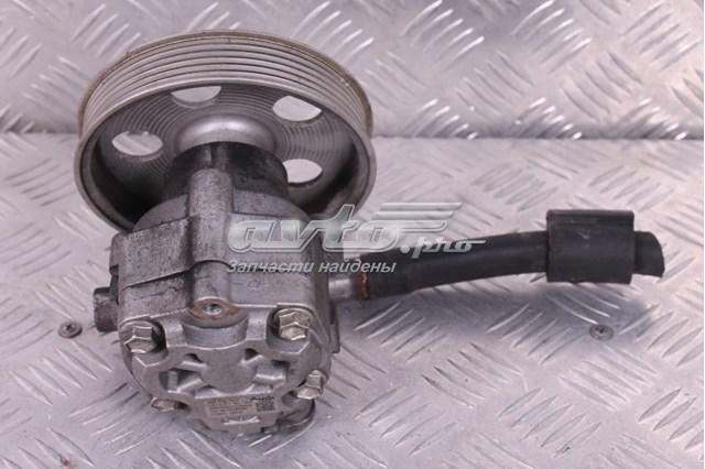 VAG 8K0145153F Насос ГУР в наличии Харьков