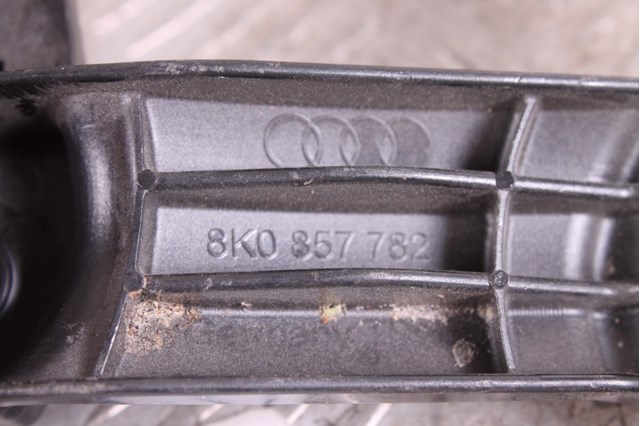 VAG 8K0857782 в наличии Павлоград