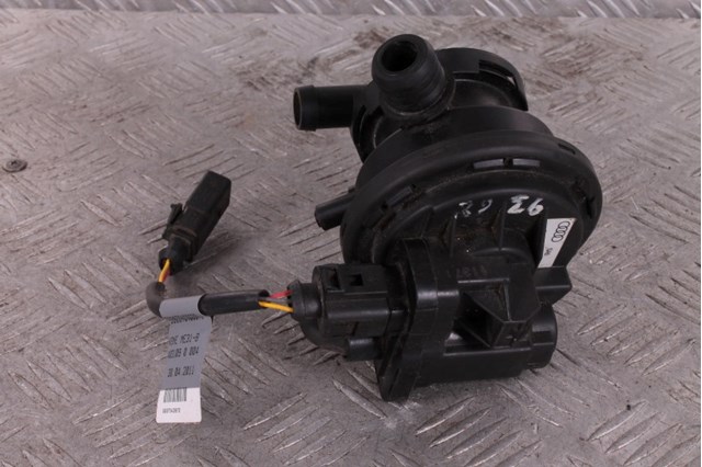 VAG 8K0906271 в наличии Черкассы