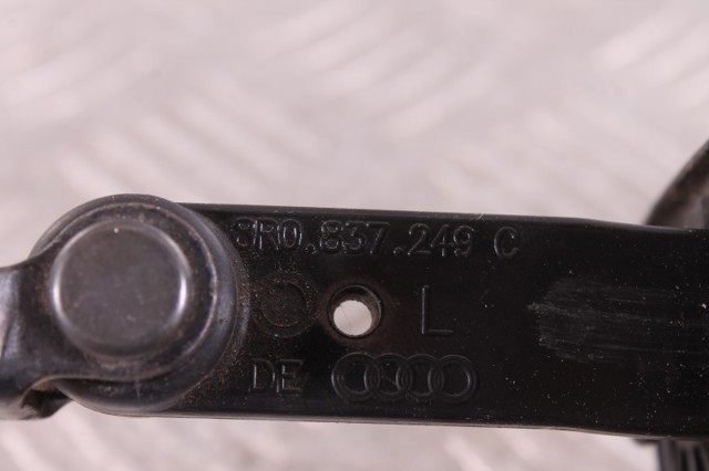 VAG 8R0837249C Ограничитель двери в наличии Хмельницкий