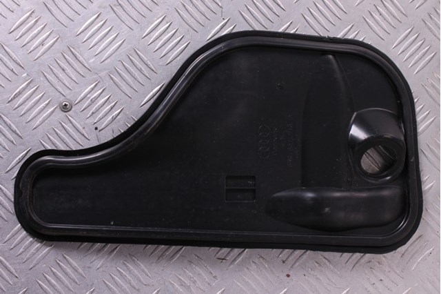 VAG 8R0837915D в наличии Полтава