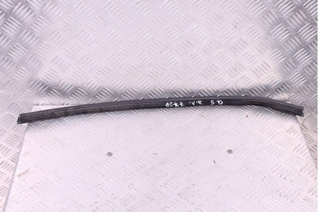 VAG 8R0839479B в наличии Полтава