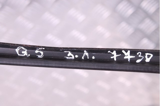 8R0839479B VAG купить в Николаев