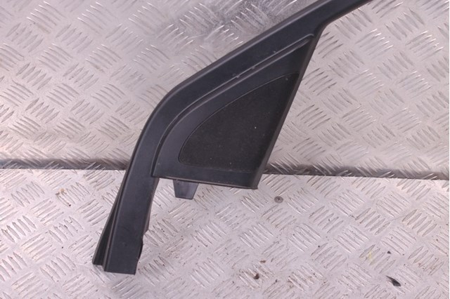 VAG 8R08676104PK в наличии Львов