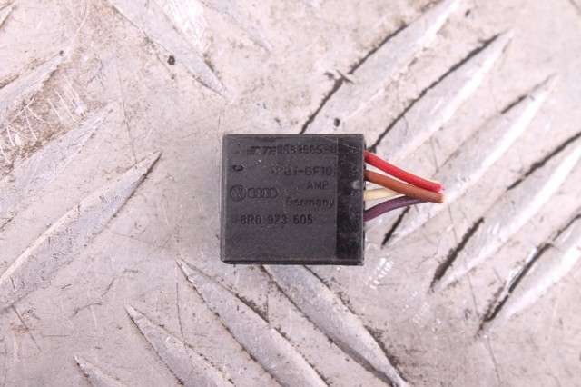 VAG 8R0973605 в наличии Чернигов