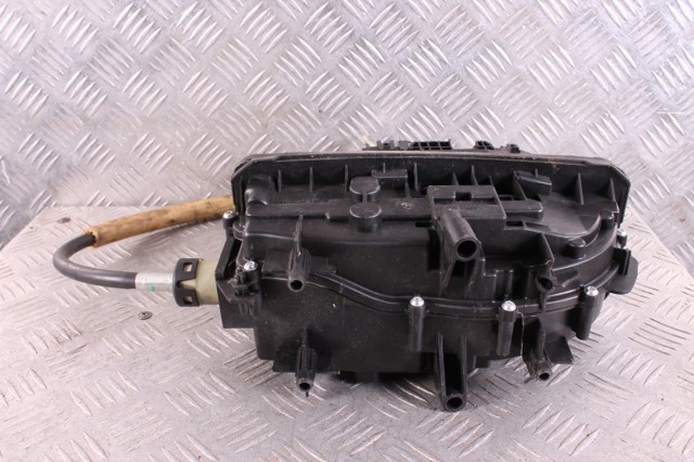 8R1713041F VAG купить в Запорожье