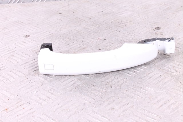 Ручка двери задней наружная 8T0837205AGRU VAG