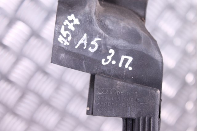 8T8839480E VAG купить в Житомир