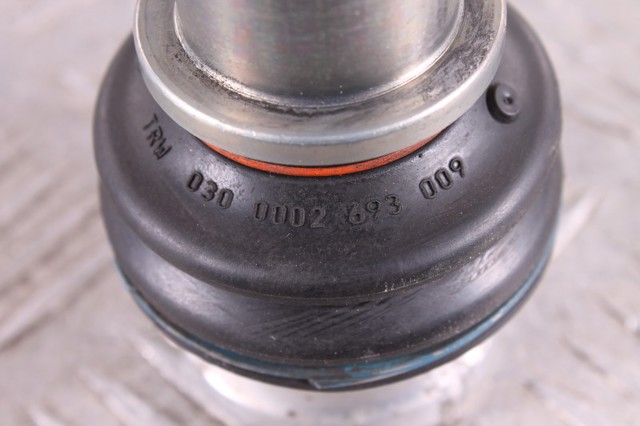 VAG 8W0407689B Шаровая опора нижняя в наличии Полтава