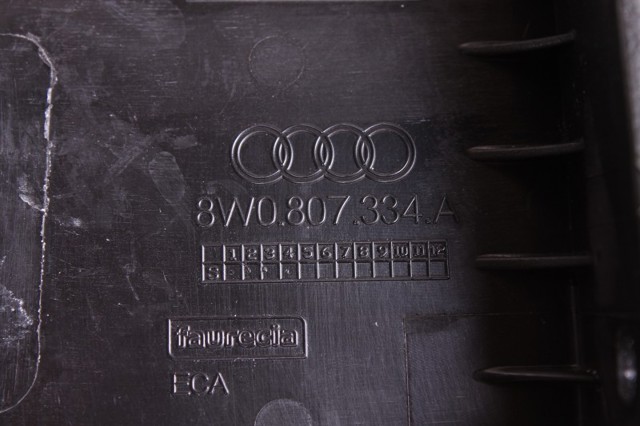 8W0807334 VAG Направляющая переднего бампера купить в Запорожье