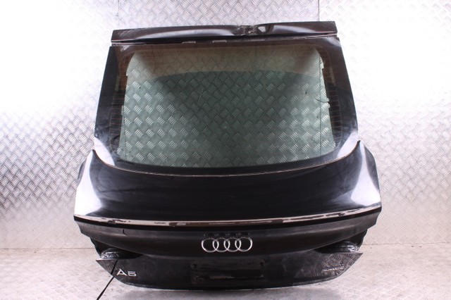 Дверь задняя багажная 8W8827025E VAG