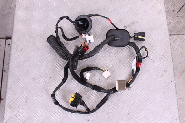 HYUNDAI 916003Q060M1 в наличии Запорожье
