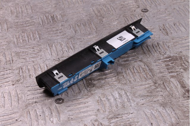 9215808 BMW купить в Ровно