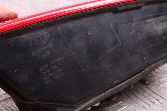 Задний левый внутренний фонарь 924034C000 HYUNDAI