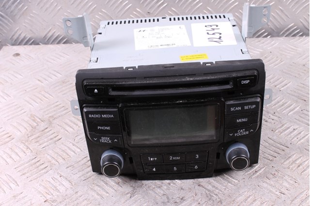 Радиоприемник 961803Q700 HYUNDAI