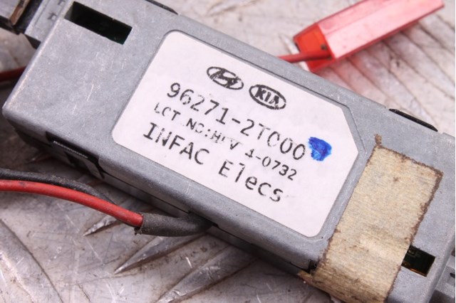 962712T000 HYUNDAI купить в Запорожье