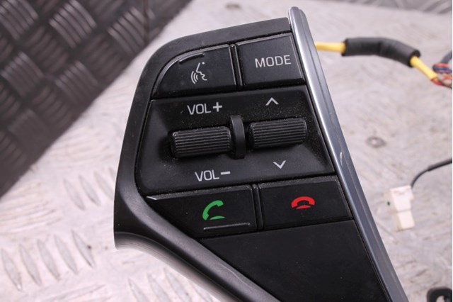 HYUNDAI 96700C1030 в наличии Ужгород
