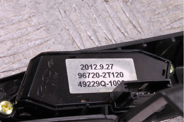 HYUNDAI 967202T120 в наличии Винница