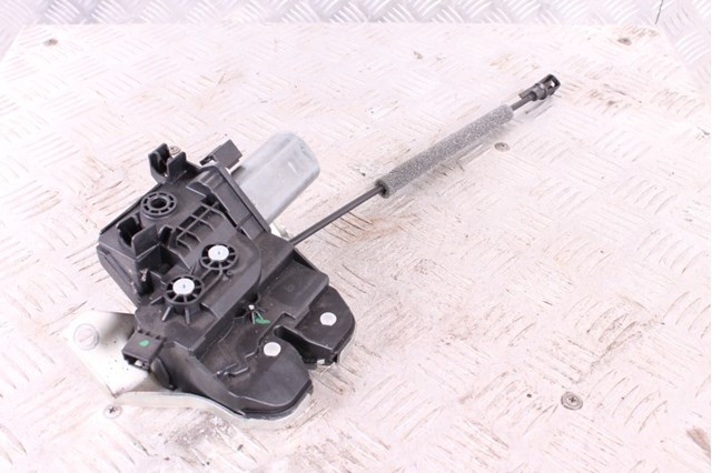 PORSCHE 97051205303 Замок багажника в наличии Кривой Рог