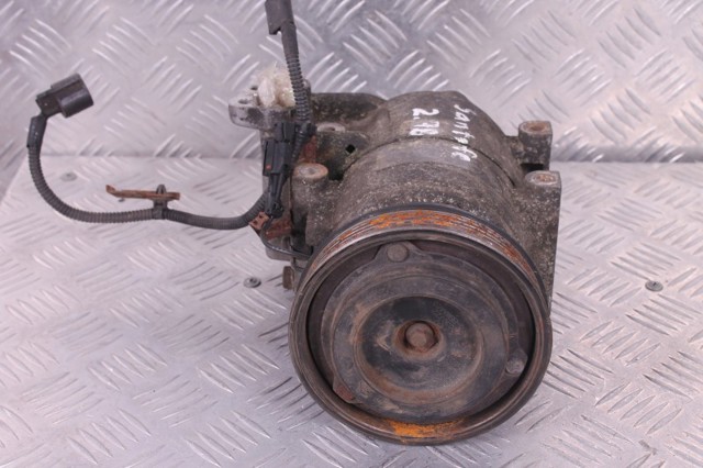 Насос кондиционера 9770126300 HYUNDAI