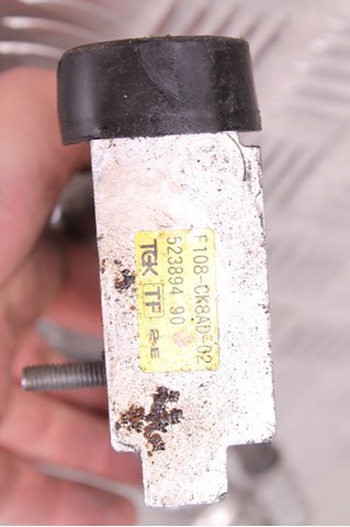 977633R000 HYUNDAI купить в Украина