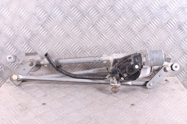 HYUNDAI 98110C2000 Мотор дворников в наличии Одесса